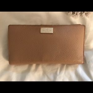 Kate spade tan wallet